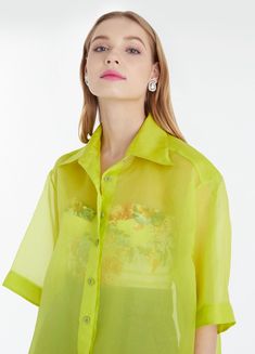 "SGinstar neon green nature thai silk organza t-shirt -Made to order for every sizes -For the perfect t-shirts and fast ship please give me your size ( bust, waist and hips) -Please check my sizes chart before ordering -T-shirts made with natural thai silk organza -Color: more than 18 colors -Dry clean only SGinstar Size Guide UK4/US0/EU32/AU4 Bust 31\"(78cm.) Waist24\"(60cm.) Hips33\"(83.5cm.) UK6/US2/EU34/AU6 Bust32\"(80.5cm.) Waist25\"(63cm.) Hips34\"(86cm.) UK8/US4/EU36/AU8 Bust33\"(83cm.) W Fitted Green Organza Blouse, Elegant Summer Organza Tops, Summer Party Organza Top, Summer Silk Blouse For Beach, Silk Summer Blouse For Beach, Green Organza Dress For Spring, Spring Green Organza Dress, Green Organza Summer Dress, Summer Silk Vacation Blouse