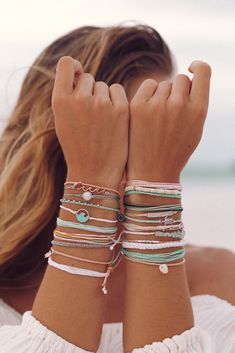 Beachy Bracelets, Preppy Accessories, Preppy Bracelets, Cute Friendship Bracelets, Beachy Jewelry, Bracelets And Rings, Pura Vida Bracelets, Jewelry Accessories Ideas