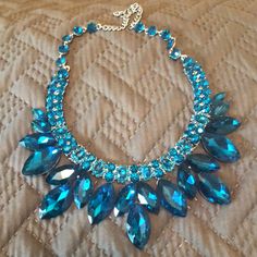 Beautiful Never Worn Necklace. Perfect For A Dinner Event Or Worn Casually With A Tank Top. Blue Costume Jewelry Necklace For Party, Dinner Event, Causual Outfits, Blue Jewelry, Gorgeous Necklaces, Doll Accessories, Daily Outfits, Pink Blue, Womens Jewelry Necklace