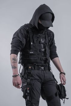 All Black Tactical Outfit, Mercenary Outfit Men, Tactical Mens Fashion, Mens Cyberpunk Fashion, Tech Wear Aesthetic Men, Combat Clothes Men, Assassin Outfit Male, Tech Fashion Mens