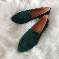 "DESCRIPTION Women's elegant and simple green suede loafers are highly comfy, feather-light, fashionable, and functional. Slip-on casual shoes in a retro design that are ideal for this season. These shoes are handcrafted in Greece from soft green suede leather with a pointed toe. The supple leather lining embraces your feet and instantly adapts to them. All-day comfort is ensured by the lightweight sole and cushioned insole. Stylish moccasin shoes provide optimal comfort, chicness in style, and Green Slip-on Loafers With Round Toe, Green Slip-on Moccasins With Flat Heel, Green Slip-on Loafers, Green Pointed Toe Casual Loafers, Green Leather Sole Loafers For Fall, Green Slip-on Moccasins For Spring, Green Slip-on Closed Toe Loafers, Elegant Green Low Heel Flats, Green Suede Flat Heel Loafers