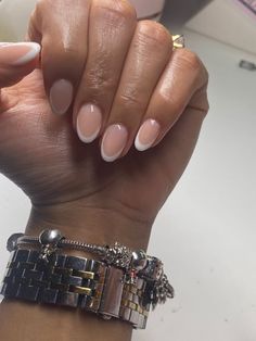 Cute Almond Nails, Short Oval Nails, Short Almond Nails, Almond Shape Nails, Almond Acrylic Nails, Short Acrylic Nails Designs, Oval Nails