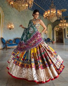 Heavy Lehenga, Navratri Dress, Trendy Outfits Indian, Lehenga Fabric