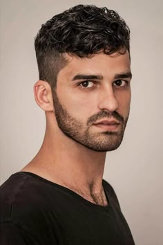 Textured Curls, Mens Short Curly Hairstyles, Model Citizen, Haircuts For Curly Hair, Athletic Hairstyles, Corte De Cabelo Masculino