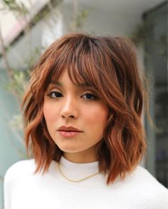 45 Hottest Textured Lob Haircuts For 2024 Graduated Bob, Bangs For Round Face, Bangs With Medium Hair, Lob Haircut, Hair 2024, Shag Haircut, Blonde Bobs, Modern Hairstyles