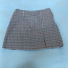 Never Worn Urban Skirt Amazing Condition Super Comfortable Zipper On Size Small 3 Inch Slit On The Bottom Very Cute Checkered Mini Skirt, Urban Outfitters Skirt, Mini Skirt, Urban Outfitters, Red And White, Blue White, Womens Skirt, Mini Skirts, Blue And White