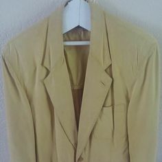 Ermenegildo Zegna Full Leather Sport Coat Blazer Jacket Size 52 Color Is Yellow - I Can Not Take Right Color On My Photo 100% Authentic Made In Italy (They Don't Make There Anymore) 100% Genuine Leather Pre-Owned - Used Condition Without Damages It's Not Fit For Me Anymore Beautiful Jacket-Head Turner When You Wear Let Me Know If You Have Any Question Condition Pre-Owned Seller Notes “Very Good Conditions” Size 52 Country/Region Of Manufacture Italy Department Men Style Two Button Material Leather Theme 70s, 80s, 90s, American, Sports Pattern Solid Fit Regular Type Sport Coat Color Yellow Vintage Yes Occasion Casual Brand Ermenegildo Zegna Jacket Front Button Style Two-Button Yellow Formal Blazer With Suit Collar, Elegant Yellow Blazer With Pockets, Classic Yellow Suit For Work, Classic Yellow Suits For Work, Classic Yellow Notch Lapel Suits, Classic Yellow Formal Suits, Yellow Long Sleeve Suit For Formal Occasions, Yellow Classic Formal Suits, Classic Single-breasted Yellow Blazer