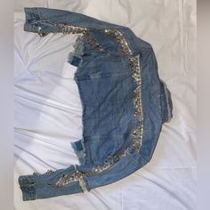 Medium But Fits Like A Small Never Worn Winter Party Denim Jacket With Long Sleeves, Winter Party Denim Jacket Long Sleeve, Casual Denim Jacket For Party In Winter, Denim Outerwear For Fall Party, Denim Winter Party Outerwear, Casual Denim Outerwear For Party, Spring Party Casual Denim Jacket, Winter Party Denim Outerwear, Spring Party Denim Jacket