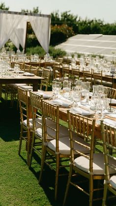 tables and chairs set up for an outdoor event