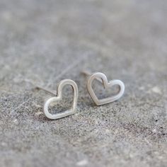 Hearts stud earrings, sterling silver or 9k Gold Minimalist Heart Cut Anniversary Earrings, Dainty Heart-shaped Jewelry With Matching Earrings, Minimalist Heart Jewelry For Pierced Ears, Minimalist Heart Cut Sterling Silver Earrings, Elegant Open Heart Earrings For Everyday, Nickel-free Heart Earrings For Her, Dainty Earrings For Valentine's Day Gift, Minimalist Jewelry With Matching Earrings For Valentine's Day, Nickel-free White Gold Earrings For Valentine's Day