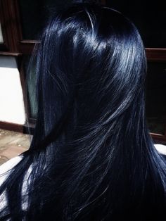 Marina Midas l Mishelov  𖤐 örs serisi Blue Hair On Dark Hair, Long Black Blue Hair, Dark Electric Blue Hair, Blue And Black Hair Aesthetic, Mid Night Blue Hair, Dark Blue Black Hair Color, Very Dark Blue Hair, Dark Dark Blue Hair, Blue Hair Inspo Color