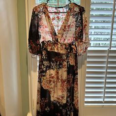 Beautiful Elegant Dress Perfect For Fall Days By Zara Size Small V-neck Floral Print Maxi Dress For Casual Occasions, V-neck Floral Print Maxi Dress For Casual Wear, Zara Floral Print Midi Dress For Brunch, Flowy V-neck Zara Maxi Dress, Zara Long Dress For Vacation, Zara Flowy V-neck Maxi Dress, Zara Flowy Dress For Day Out, Fitted Zara Maxi Dress With Floral Print, Floral Print Midi Dress With Short Sleeves