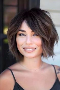 Short Bob Hairstyles Brown Hair, Short Shag Bob Haircuts, Short Shag Bob With Bangs, Long Pixie Haircut For Thick Hair, Brunette Shag Haircut, Wavey Bob, Shaggy Layered Bob, Shag Bob With Bangs, Shag Short Hair