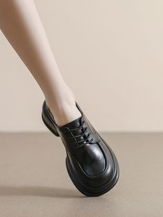 Lace-Up Round-Toe Split-Joint Loafers BLACK-US 10 | EU 40 2/3 | UK 7 | CN 42 Pantofel Shoes, White Fashion Casual, Slip On Pumps, Spring Shoes, Summer Winter, Heeled Loafers, Pump Sandals, Handmade Shoes, Casual Shoes Women