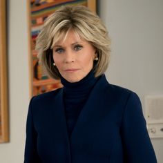 Jane Fonda Grace And Frankie, Jane Fonda Hairstyles, Grace And Frankie, Medium Bob Hairstyles, Modern Haircuts, Layered Bob Hairstyles, Haircuts For Medium Hair, Haircut For Older Women