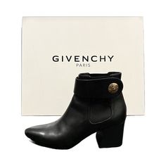 Only Wore A Handful Of Times. Givenchy Chelsea Boots, Givenchy Shoes, Black Chelsea Boots, Chelsea Boot, Givenchy, Chelsea Boots, Bootie Boots, Chelsea, Ankle Boots