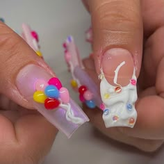 Balloon Nails, Cake Nail Art, Icing Nails, Easy Cute Nail Designs, Candy Nails Designs, Birthday Cake Nails, Cake Nails, Food Nails, Fancy Nails Designs