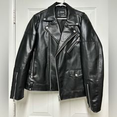 Men’s Zara Black Leather Jacket. Great Condition, Never Worn. Classic Zara Leather Jacket For Winter, Zara Classic Leather Jacket For Winter, Zara Leather Jacket For Streetwear, Classic Zara Leather Outerwear, Classic Leather Outerwear By Zara, Zara Moto Outerwear For Streetwear, Zara Classic Leather Jacket, Casual Zara Leather Jacket For Streetwear, Zara Leather Biker Jacket With Zipper Closure