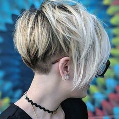 Layered Pixie Cut, Short Blonde Pixie, Layered Pixie, Long Face Shapes, Hair Raising, Long Bangs, Penteado Cabelo Curto, Short Pixie Cut