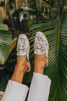 This loafer runs more true to size Loafer Mules, Leather Mules, Mule, Loafers, Faux Leather, Running, Luxury Fashion, Leather, Fashion Trends