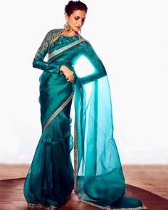 Peacock Green Saree, Jaipur Design, Full Sleeves Blouse, Shilpa Reddy, Throwback Pic, Vintage Culture, Saree Wearing Styles, Fancy Sarees Party Wear