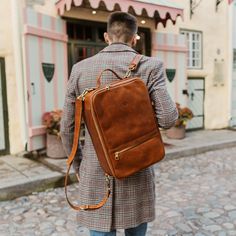 Would you believe us if we told you there's a bag that's been meticulously designed to be a modern all-in-one that actually looks impeccable and does what it's supposed to do? Our unisex 10X leather laptop travel bag was made to be exactly that—a modern essential for a stylish individual. Sometimes you need a bag that can be as adaptable as you are and the 10X can be quickly modified to fit your spur-of-the-moment needs. Its carefully thought out design means that the 10X can be carried like a b Modern Briefcase, Laptop Travel Bag, Laptop Travel, Leather Laptop Backpack, Laptop Messenger Bags, Unisex Backpack, Bags Handmade, Leather Laptop Bag, Briefcase For Men