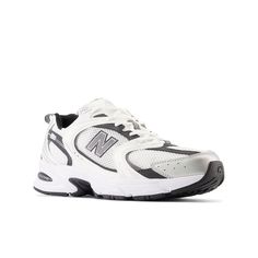 New Balance 530 'White Silver Metallic' MR530LB New Balance 530 Silver, Trendy Shoes For Men, Best Sandals For Men, Black Shoes Men, Modern Tech, Limited Edition Sneakers, Black And White Sneakers, New Balance Men, Sneakers For Men