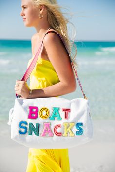 Enjoy the sun with our IN THE SUN LARGE TERRY BAGS, crafted from soft terry cloth to make sure your beach days are even more fun and colorful. Be sure to take one with you on your next beach adventure! Product Details: Made from Terry Cloth Material Zipper Closure Added on straps are adjustable Has an inside pocket All orders are currently shipping within 14 business days. To receive item quicker, expedited shipping is available at checkout. Boat Snacks, Fun Aesthetic, Green Bay Packers Shirts, Boat Ideas, Beach Adventure, Weekend Fun, Cloth Material, Enjoying The Sun, Beach Days