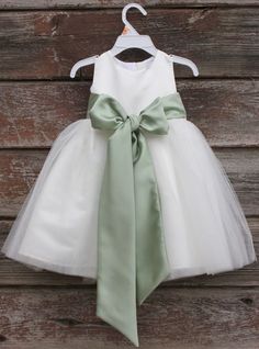 Ivory Flower Girl Dress, Girls Birthday Party Dress, Cheap Flower Girl Dresses, Girl Holiday, Sage Green Bridesmaid Dress, Ivory Flower Girl, Ivory Flower Girl Dresses, Sage Wedding, Wedding Petals