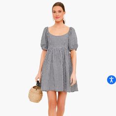 Nwt. Size Xs. Super Cute And Versatile Dress. Smocked Back. Gingham. Originally $128. Chic Short Sleeve Smocked Dress, Chic Gingham Dress With Ruched Detail, Chic Smocked Bodice Dress For Picnic, Chic Dresses With Smocked Bodice For Picnic, Chic Gingham Dress With Smocked Back, Chic Knee-length Gingham Dress, Braids And Cornrows, Tuckernuck Dress, Abigail Dress