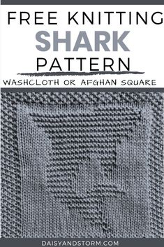 the free knitting pattern for a shark afghan is shown in grey and black with text that reads