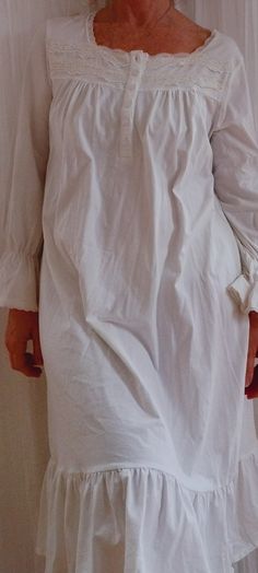 Size Small Leslie is 5'3" and a size 4 Flannel Nightgown Women, White Cotton Nightgown, Flannel Nightgown, Cotton Nightgown, Nightgowns For Women, Night Gown, White Cotton, Size 4, White