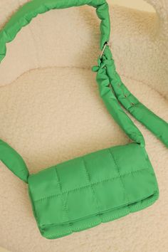 To all our puffer lovers, this one's for you <3 a staple cross-body bag that doesn't break the bank! DETAILS: COLOR: GREEN ADJUSTABLE LONG STRAP HASP CLOSURE NYLON PADDED SIZE: 9Wx5Hx2.5D Bag Green, The Bank, Green Bag, Body Bag, Cross Body, Are You The One, Puffer, Crossbody Bag, Green