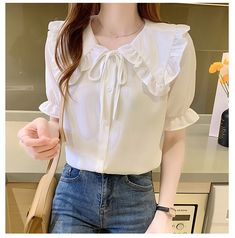 Blouses 2022, Korean Blouse, Casual Blouse Shirts, Peter Pan Collar Blouse, Doll Collar, Casual Shirt Women, Clothing Hacks, Blouse Shirt, Collar Blouse