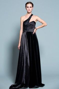 We offer elegant one shouldered ball gowns for women of all shapes and sizes.  This item can be made with any change the customer request. Paris Fashion Women, Ball Gowns For Women, Women Wedding Dress, Wedding Dress Evening, Haute Couture Paris, Gowns For Women, Beautiful Wedding Dresses, Halter Formal Dress, Beautiful Weddings