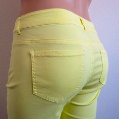 Nova Jeans Women's Capri Cropped Stretch Yellow Denim Plus Size 20 Nwt These Beautiful Bright Yellow Color Fabric Denim Cropped Jeans Feature 5 Pockets, Button/Zip Fly Closure. Plus Size: 20 Rise: 12" Inseam: 16" Fabric: 98% Cotton 2% Spandex Spring Mid-rise Cotton Capris, Trendy Mid-rise Cotton Capris, Yellow Five-pocket Pants For Spring, Spring Yellow Pants With Five Pockets, Cotton Capri Length Jeans For Summer, High Rise Cotton Capris For Spring, High-rise Cotton Capris For Spring, Trendy Cotton Capri Bottoms, Trendy Cotton Capri-length Bottoms