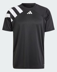 Find your football look in this Fortore 23 jersey. Created to keep your team standing out on the pitch, this eye-catching shirt shows off a design inspired by '90s adidas Equipment style. Moisture-absorbing AEROREADY keeps you dry, and the smooth interlock fabric offers a lightweight feel to ensure your mind stays on the match.Made with 100% recycled materials, this product represents just one of adidas' solutions to help end plastic waste.• This model is 183 cm and wears a size 50. Their chest measures 100 cm and the waist 79 cm.• Regular fit• Ribbed crewneck• 100% polyester (recycled)• AEROREADY Adidas Man, Adidas Equipment, A M, 90s Adidas, The Pitch, Jd Sports, Plastic Waste, Adidas Black, Black Adidas