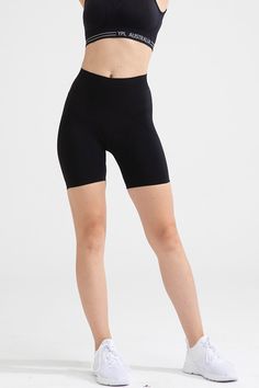 YPL Slim Peach Shorts are perfect for comfortable and secure shaping. Their unique butterfly shape provides continuous pressure for a perfect fit, while the three-dimensional W-shaped modification of the buttock line ensures a flattering silhouette. Designed with robust composite fiber, these shorts are 5 times stronger than comparable brands for superior breathability and moisture wicking. With three needles and five threads, they are firm and won’t come undone. Sporty Bottoms With Built-in Bra And Stretch, Sporty Stretch Bottoms With Built-in Bra, High Waist Stretch Smoothing Shorts, High Waist High Stretch Smoothing Biker Shorts, Fitted Solid Color Shapewear Biker Shorts, Fitted Shapewear Biker Shorts, Fitted Biker Shorts Shapewear, Solid High-stretch Smoothing Biker Shorts, Compression Bottoms With Short Legs