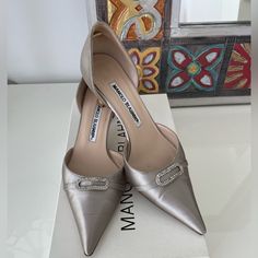 Manolo Blahnik Tropolado Silver Satin Pumps. Stamped Size 35, But Fits More Like A 35.5/6 Shoes Manolo Blahnik, Blahnik Shoes, Manolo Blahnik Shoes, Satin Pumps, Manolo Blahnik, Shoes Women Heels, Shoes Heels, Pumps, Satin