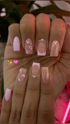 #pink #pinknailcolors #pinknails #springnails #vanessainspox #fyp Trend Nails, Unghie Sfumate, Girly Acrylic Nails, Classy Acrylic Nails, Short Square Acrylic Nails