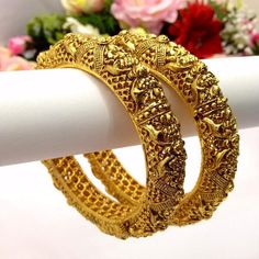 Indian Wedding Jewelry Polki Openable Bangles Polki Indian | Etsy Elegant Bangle With Intricate Design For Marriage, Gold Bangle With Elegant Design For Wedding, Heavy Yellow Gold Bangle For Wedding, Elegant Bangle For Wedding And Festive Occasions, Elegant Wedding Bangle For Festive Occasions, Yellow Gold Bangle For Wedding And Festivals, Gold Bridal Sets For Marriage, Festive Yellow Gold Wedding Bangle, Elegant Heavy Bangle For Wedding