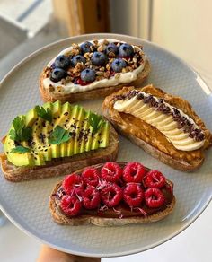 Healthy Work Snacks, Healthy Snacks Easy, Healthy Sweets Recipes, Healthy Eating Recipes, Healthy Breakfast Recipes