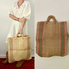 Vintage Mexican straw bag Size: XL See photo for measurements  Tag: none Condition: perfect vintage condition Vintage Rectangular Bag In Natural Color, Vintage Natural Rectangular Bag, Vintage Beige Straw Bag For Travel, Vintage Handwoven Bags For Market, Vintage Handwoven Bag, Vintage Handwoven Satchel Bag, Vintage Beige Handwoven Bags, Vintage Handwoven Beige Bag, Natural Retro Tote Bag