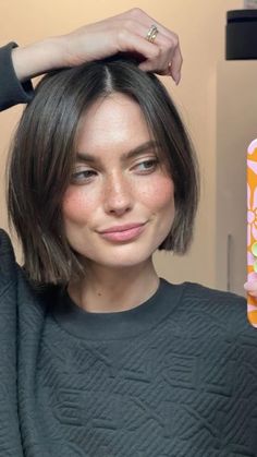 Short Brown Hair, Penteado Cabelo Curto, Trendy Outfit Ideas, Make Hair, Short Hair Haircuts, Cut My Hair, Hair Envy, Trendy Outfit