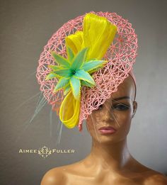 Kentucky Derby Fascinator For Fashion Events, Kentucky Derby Fascinator Hat For Fashion Events, Sinamay Fascinator Hat For Spring, Spring Sinamay Fascinator Hat, Spring Sinamay Fascinator, Adjustable Fedora Fascinator For Spring, Spring Fascinator With Sinamay And Curved Brim, Spring Adjustable Fedora Fascinator, Spring Sinamay Mini Hats For Races