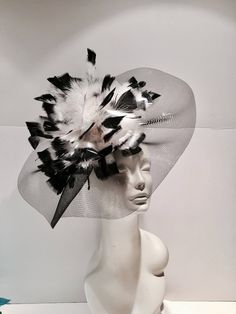 Black Fascinator- Large Brim- Breeders Cup- Wedding- White and Black Headpiece- Coque Feather- Cocktail Hat -Costume Party- Derby- Kentucky Derby- Horse Races Hello, Have fun walking into your next party/event wearing this big bright stunning hair accessory. It will definitely be a head turner! This black and white feather fascinator is about 20 inches round. It has black and white tipped feathers scattered throughout. It is attached to a skinny adjustable headband that is wrapped in satin and i Evening Mini Hat With Feather Trim And Curved Brim, Feather Trim Costume Hats For Evening Events In Spring, Feather Trim Costume Hats And Headpieces For Spring Evening, Evening Fascinator With Feather Trim, Feather Trim Mini Hats For Kentucky Derby Evening, Spring Evening Costume Hats With Feather Trim, Kentucky Derby Evening Mini Hat With Feather Trim, Brimmed Party Hats With Feather Trim, Evening Top Hat With Feathers And Short Brim