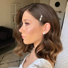 Bridal Waves Short Hair, Minimal Hair, Bridal Hair Down, Wedding Hairstyles And Makeup, Up Hairdos, Crystal Comb, Occasion Hair, Ring Ceremony, Crystal Wedding Jewelry