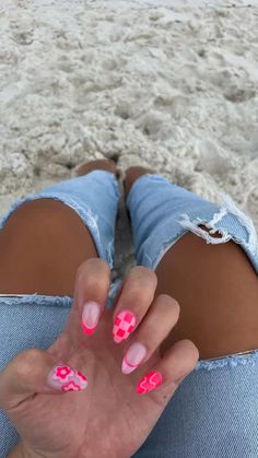 Casual Spring Nails, Bright Summer Gel Nails Ideas, Gel Nails For The Beach, Preppy Acrylic Nails Oval, Bright Summer Nails Flowers, Nails Of The Month, Nail Designs Summer Wedding, Funky Trendy Nails, Summer Nails Creative