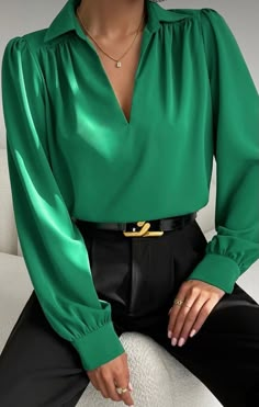 Zara Satin Shirt Women, Latest Ladies Shirt Design, Latest Shirts Design For Women, Chiffon Blouses Designs, Blouse Casual Fashion, Puff Sleeve Shirt, Green Shirt