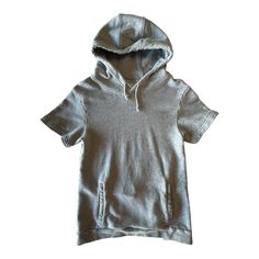 Nwot, Alphalete Short Sleeve Hooded Sweatshirt, Grey, Women’s Small. Side Pockets, Super Comfy For The Gym, Workouts Or Casual Wear. Short Sleeved Hoodie, Gray Stretch Top With Drawstring Hood, Cozy Fitted Hooded Top, Gray Cozy Fit Top For Streetwear, Loungewear Tops With Adjustable Hood And Relaxed Fit, Sporty Tops With Drawstring Hood In Cozy Fit, Sporty Tops With Cozy Fit And Drawstring Hood, Cozy Fit Everyday Hooded Tops, Sporty Tops With Drawstring Hood And Cozy Fit